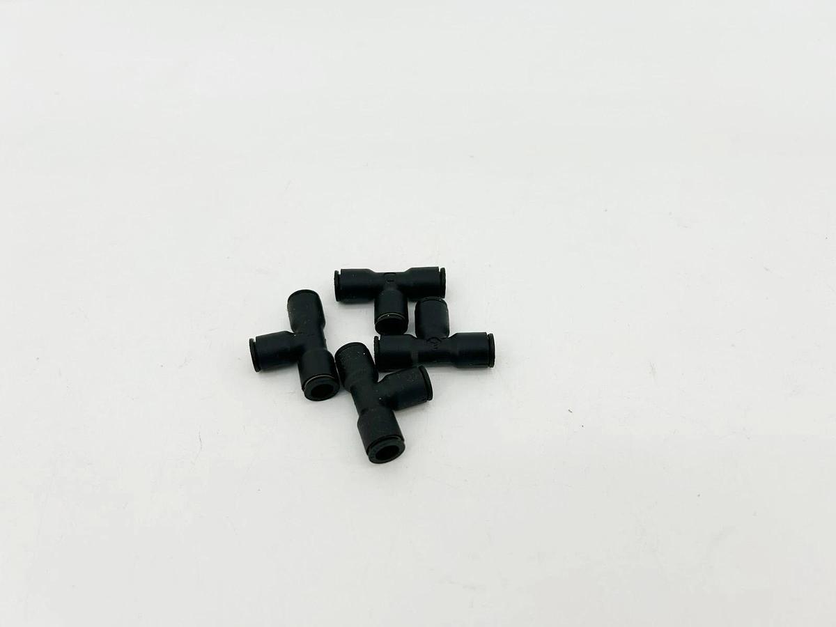 Lot of 4 New Lawson 86786 Union Tees, 1/4" Tube OD, Glass Reinforced Nylon