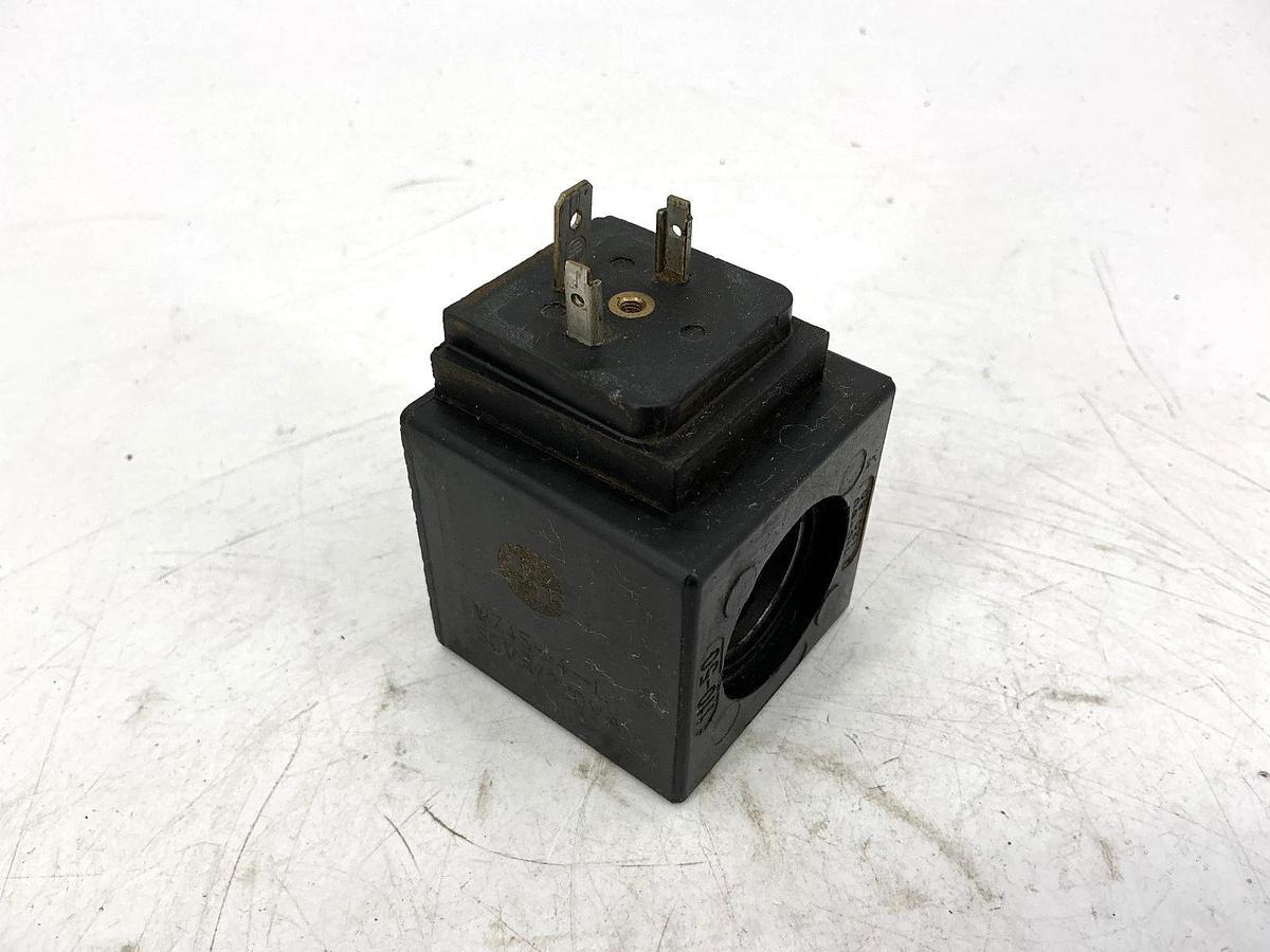 Used Bosch Rexroth RR WZ45-4-L Solenoid Coil Plug-In 3-Pin 110/120V 50/60HZ 50VA/220V