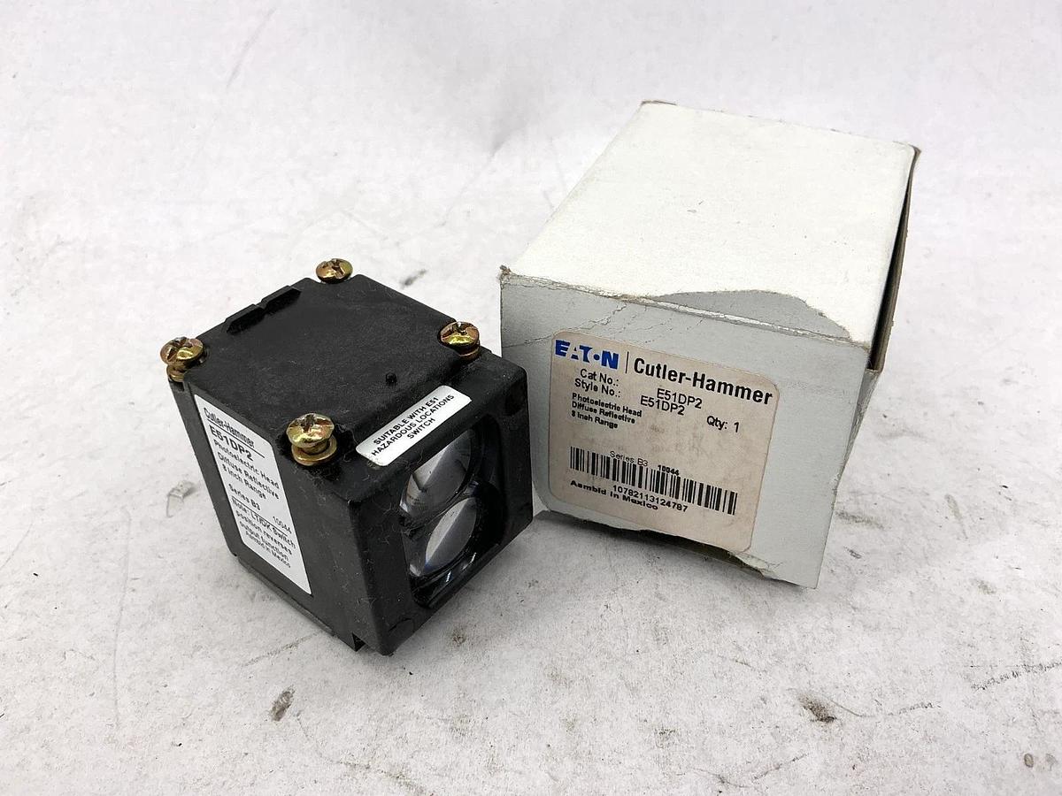 New Eaton Cutler-Hammer E51DP2 Photoelectric Head Diffuse Reflective 8inch Range