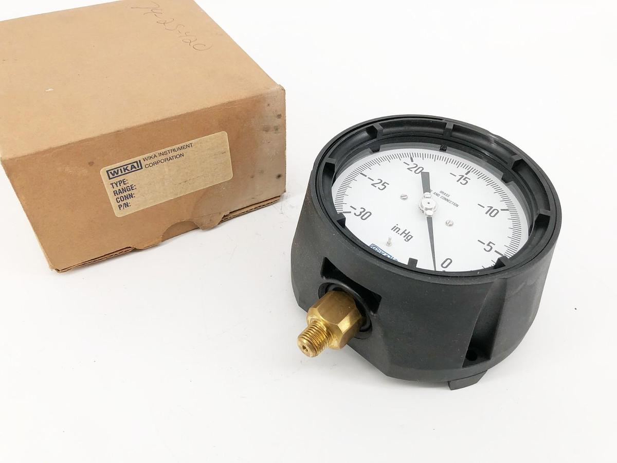 New Wika 9834036 Type 212.34 Process Gauge 4.5" 0-30 Hg 1/4" NPT Lower
