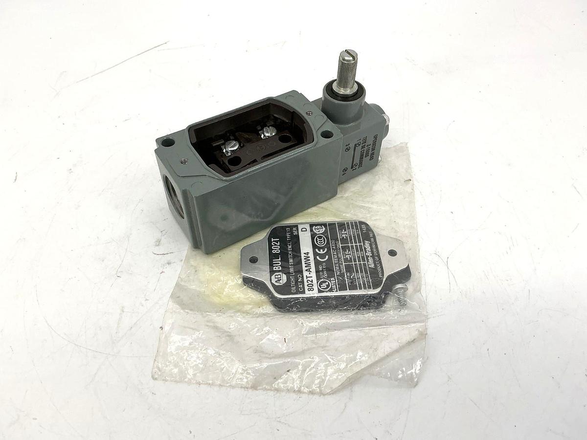 New Allen Bradley 802T-AMW4 Ser D Oiltight Limit Switch 10A 600VAC - No Box