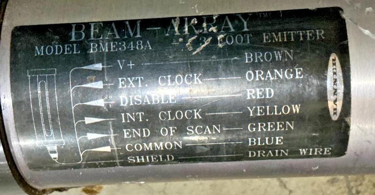 Used Banner Engineering BME348A Beam Array 3ft Emitter
