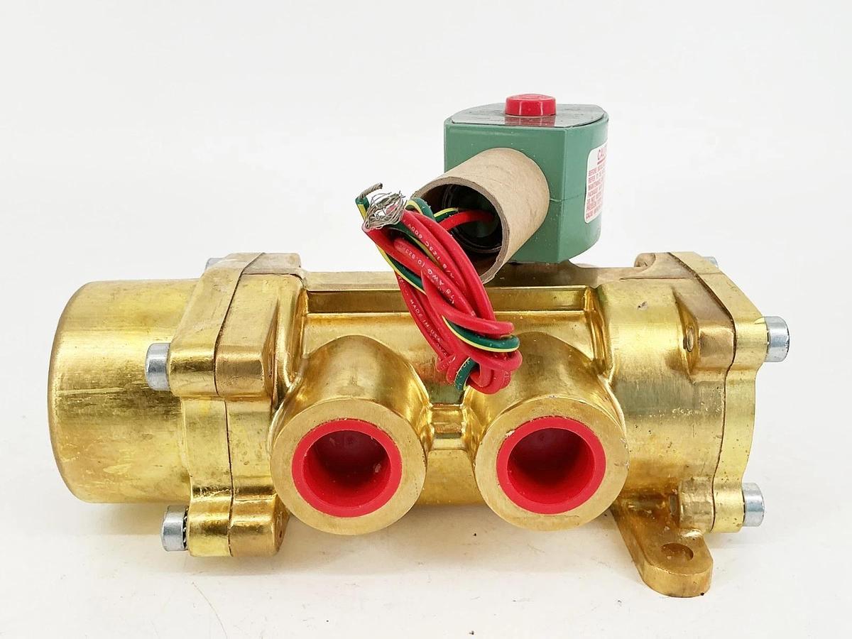 New Asco 8344G076 240VDC 4 Way Solenoid Valve 10-125PSI 11.6W 3/4"Pipe -No Box