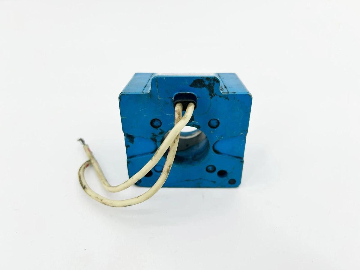 Used Vickers 868982 Coil, 110V50 .85A, 120V60 .69A