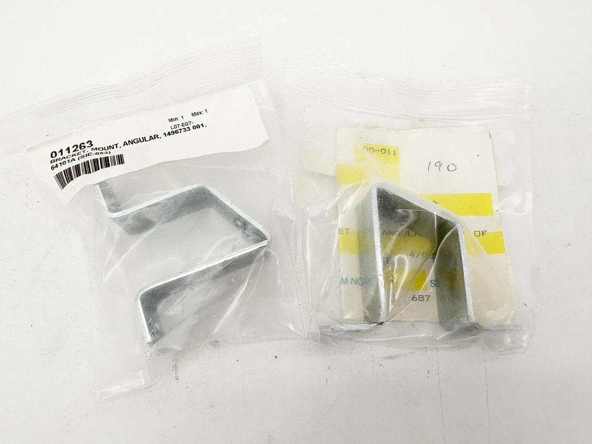 Lot of 2 New Siemens 8WA746 Mounting Brackets for Angular Mounting of Rails