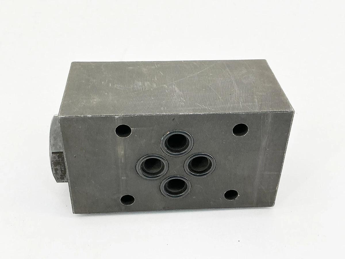 New Nachi OC-G01-P1-20 Modular Check Valve - No Box