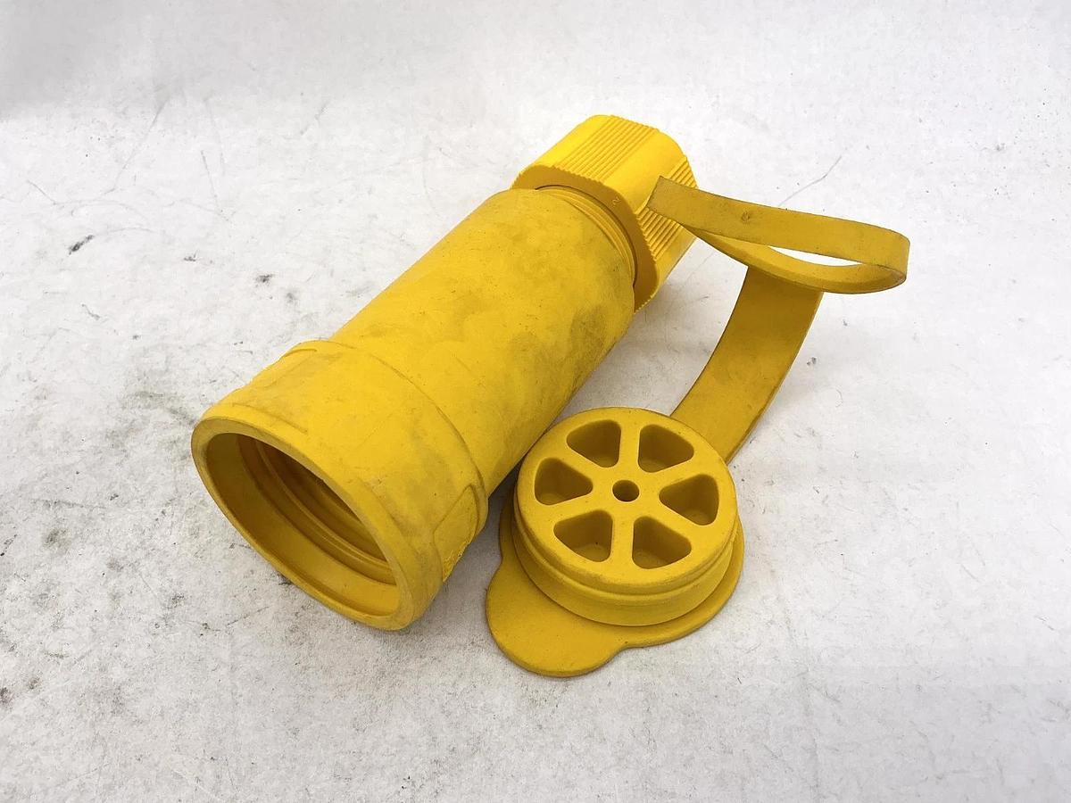 New Cooper L1620CW Watertight Connectors 20A 480V 3Ph 3P 4W GRD L16-20R