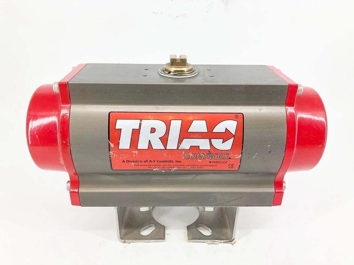 Used Triac 2R300SR Pneumatic Actuator 90CF13002R6SXX