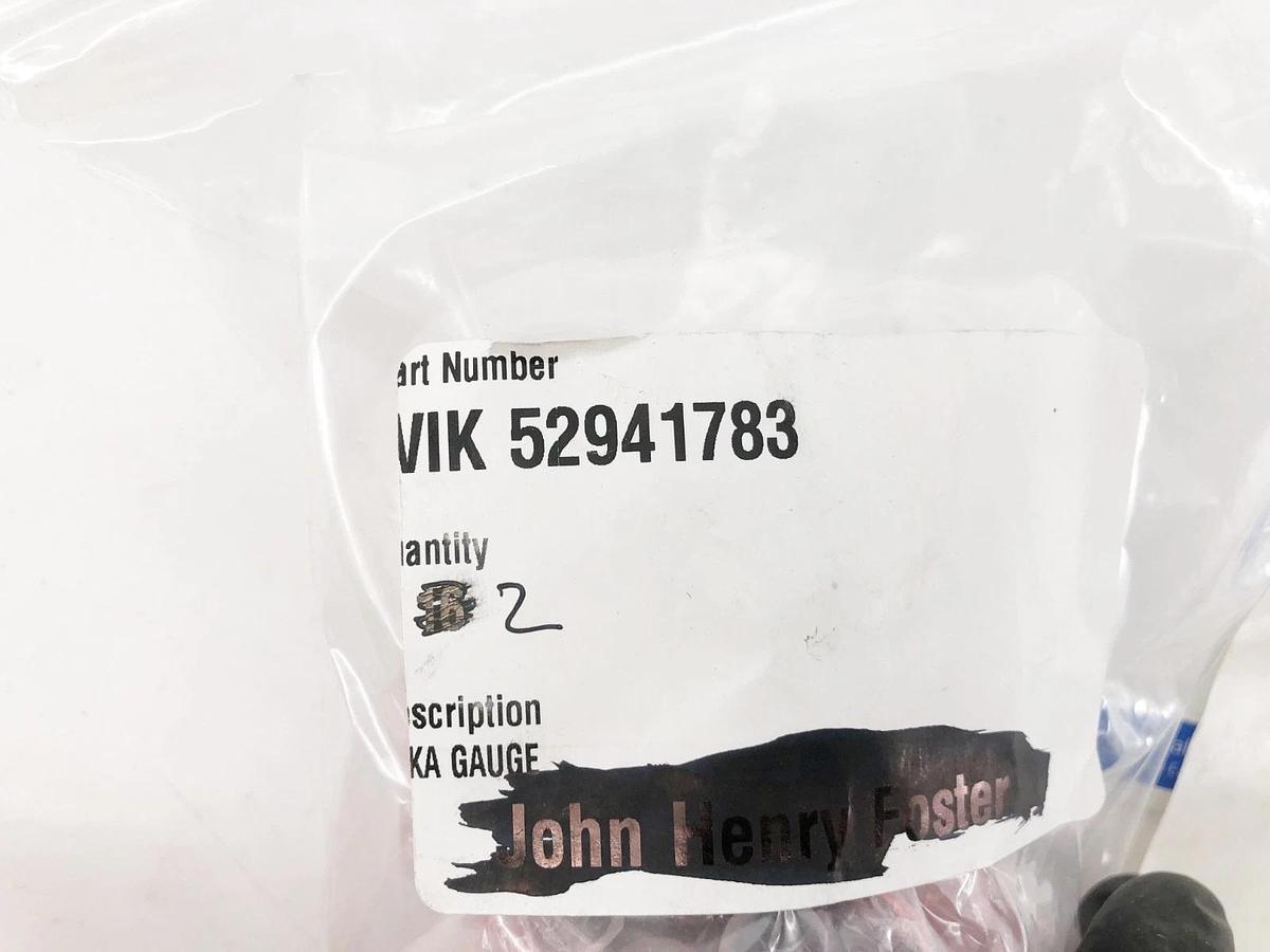 New Wika 52941783 Gauge 611.13.2.5" 0-100 IN H2O 1/4" Lower Mount - No Box