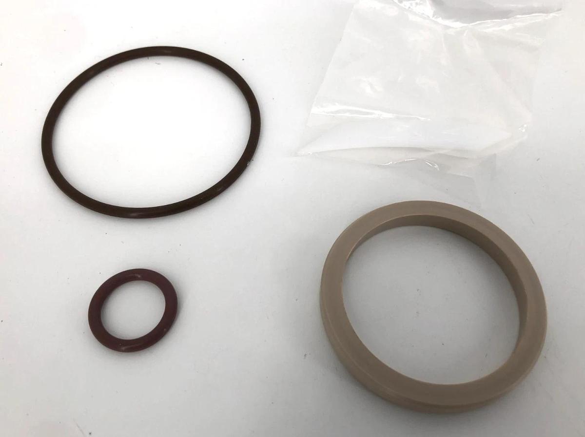 New SPX Flow 134609V-1 Seal Kit TFP W61 2.5"