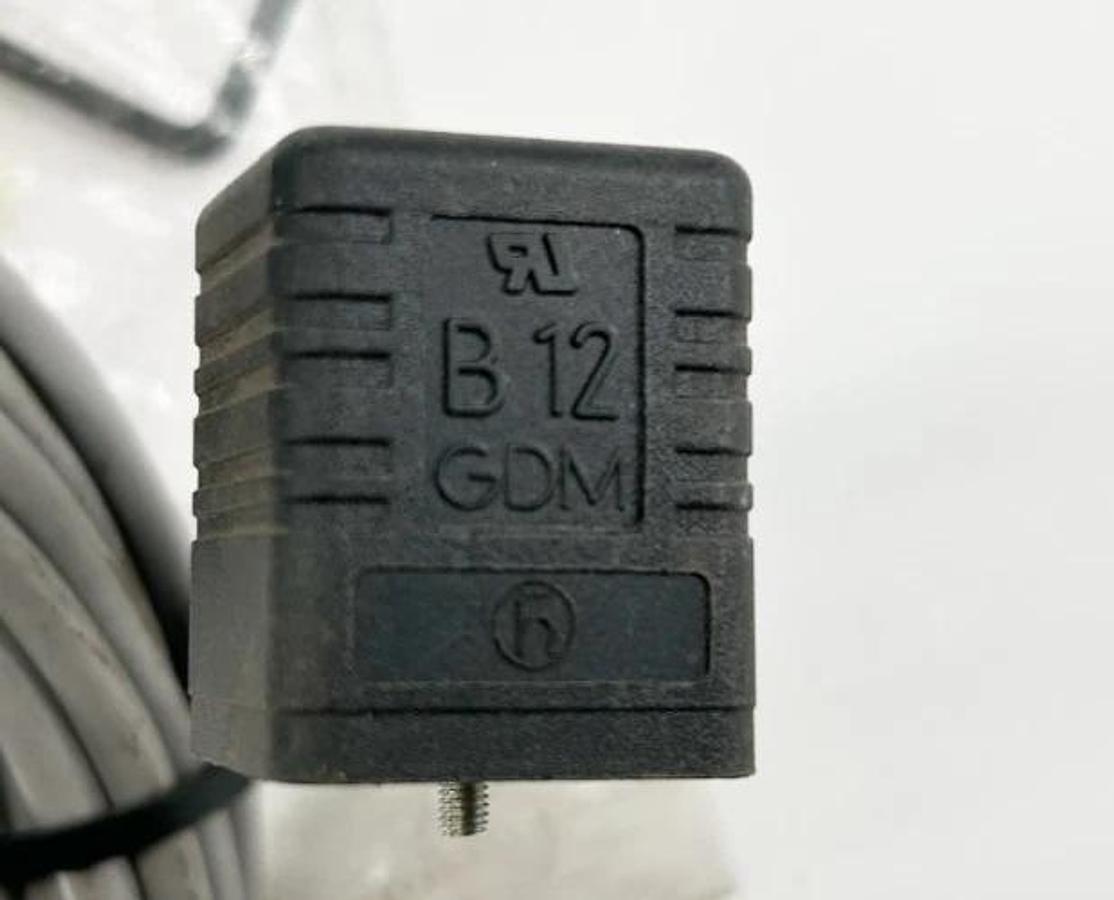 New H2391-1002PW20H Connector Female 250V 10A 4-Pin Hirschmann B12-GDM - No Box