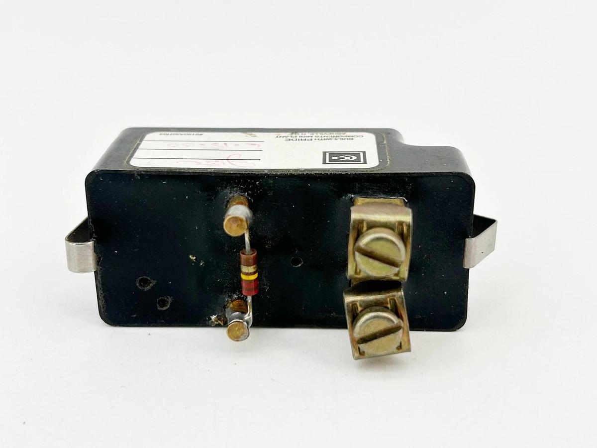 New Cutler Hammer TF56DL On Delay Timer 2 Second Delay 100-240V 50/60Hz