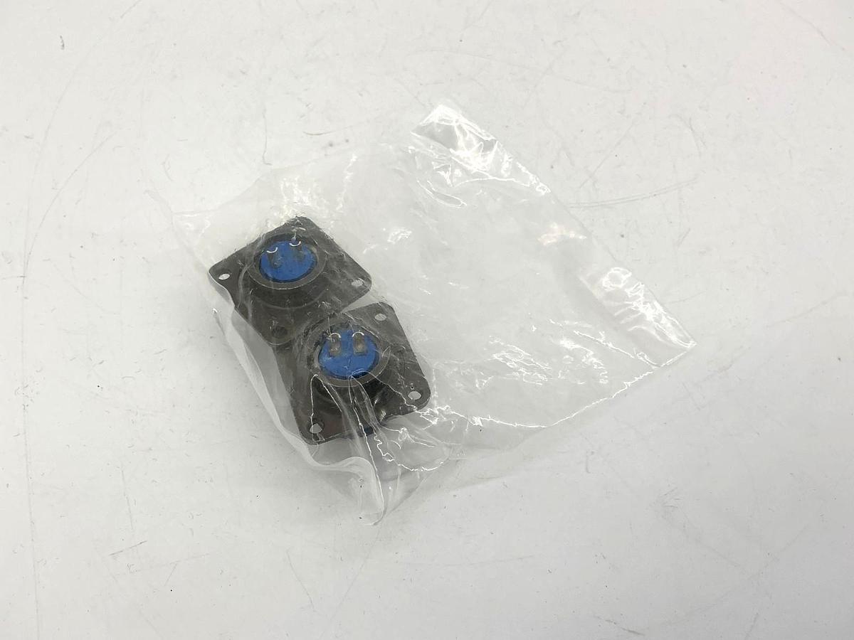 Lot of 2 New Amphenol 97-3102A14S-9PW Connector Receptacle Male 2-Pin