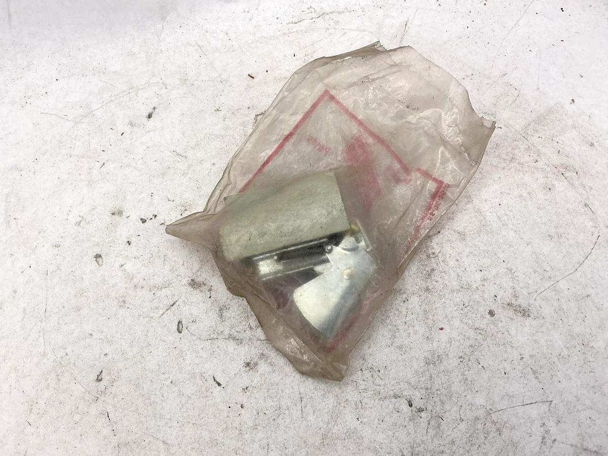 New Milwaukee 23-66-0190 Service Switch 23660190