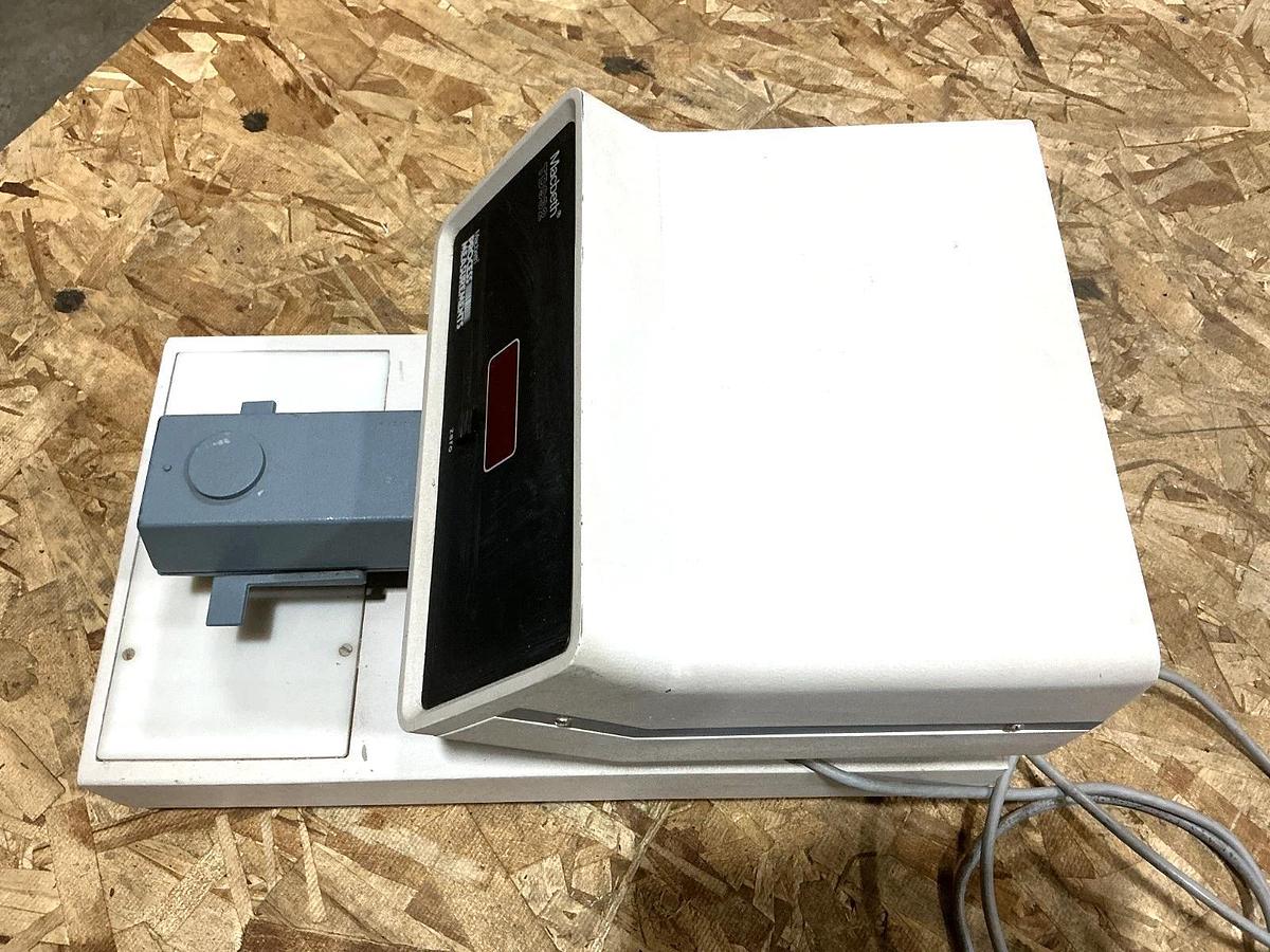 Used Macbeth Process Measurements TD-932 Densitometer 52Watts 50/60-Cycles 115V TD932