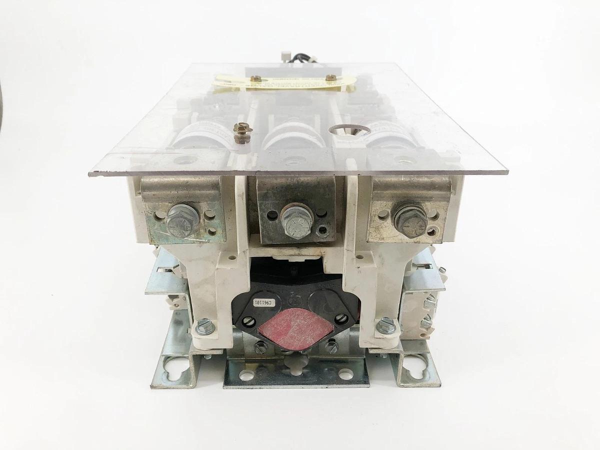 New Westinghouse V200M5CJC Vacuum Starter Size 5 110/120V 270A No Lugs - No Box