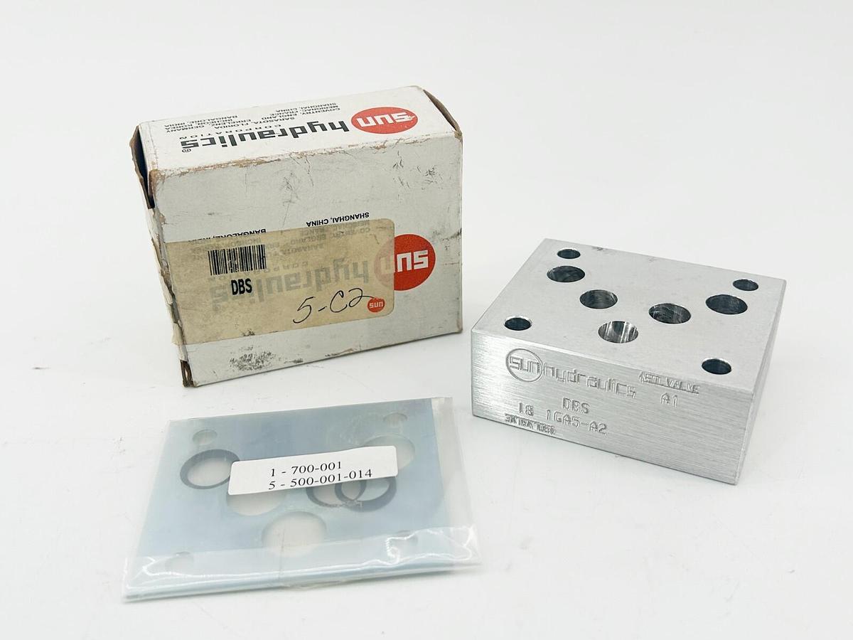 New Sun Hydraulics DBS Sandwich Manifold