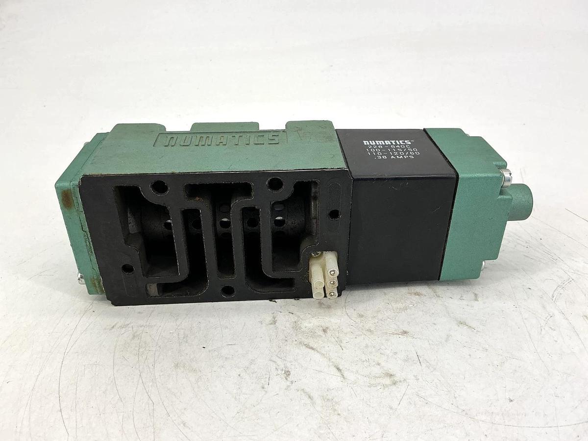Used Numatics 554SA415K046T Solenoid Valve 150PSIG-Air 0.37A 120VAC 50/60HZ