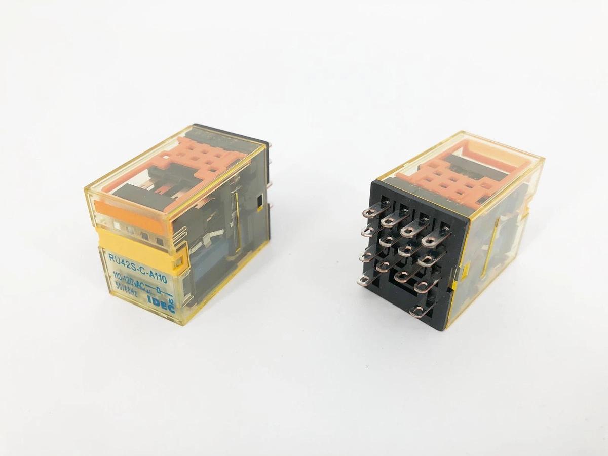 Lot of 2 New IDEC RU42S-C-A110 Relays 110-120VAC 14-Pin - No Box