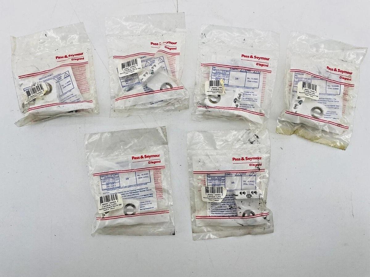 Lot of 6 New Legrand Pass & Seymour 13053-UN Fluorescent Lampholder White