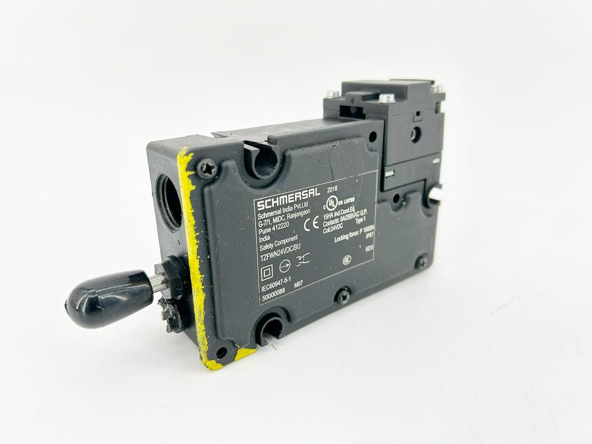 Used Schmersal TZFWN24VDC/BU Safety Switch, 250VAC, 8A