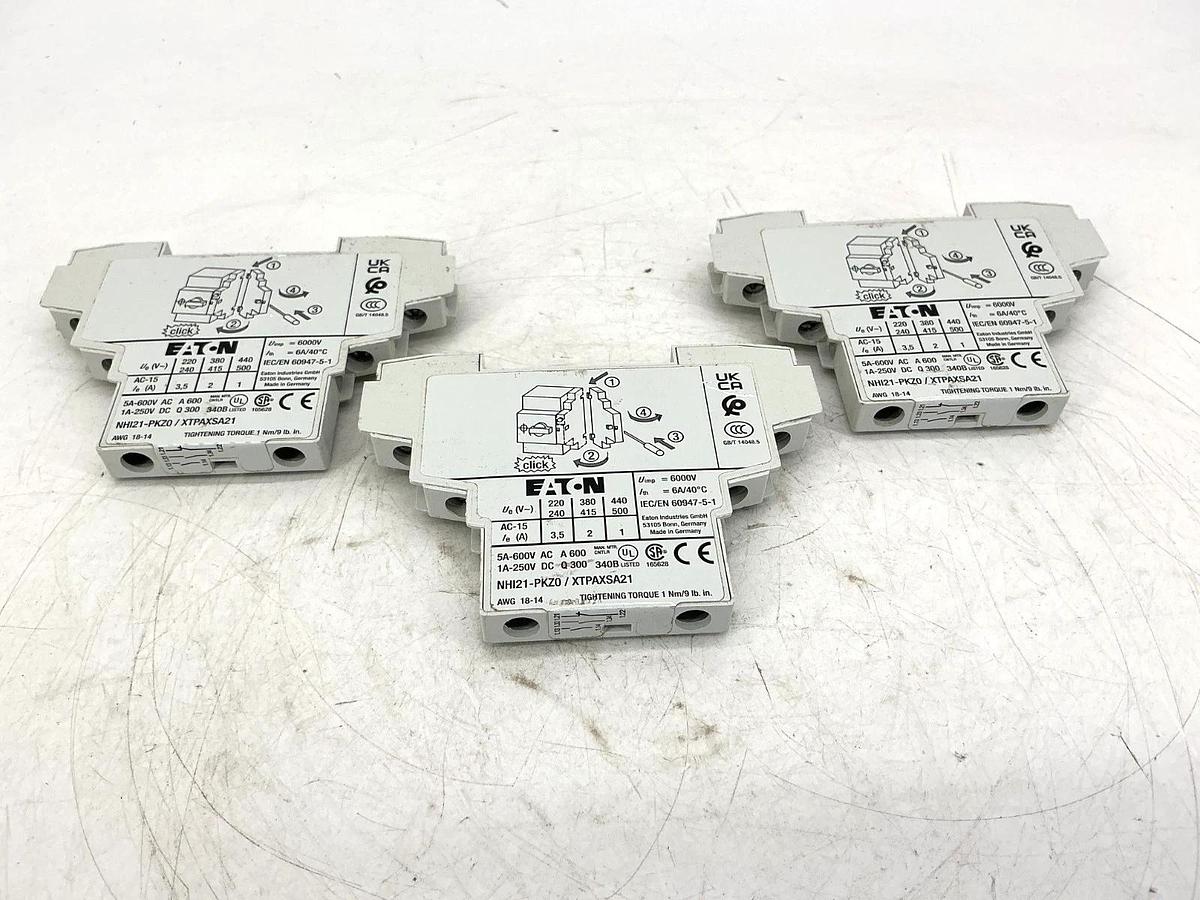 Lot of 3 New Eaton XTPAXSA21 Auxiliary Contact 2NO-1NC 3.5A 500V NHI21-PKZ0