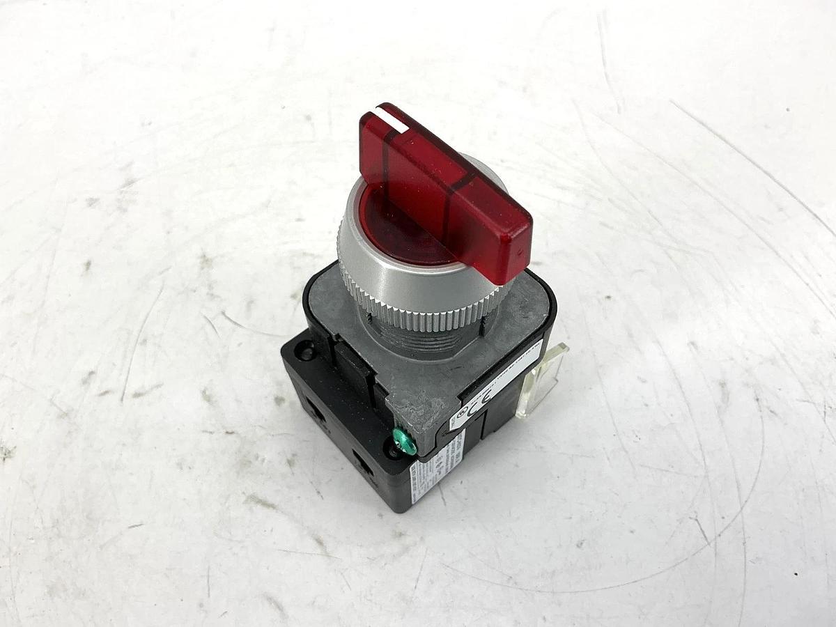 New Allen Bradley 800T-2JRH17KB7AX Ser V Selector Switch 3P Red LED 130V -No Box