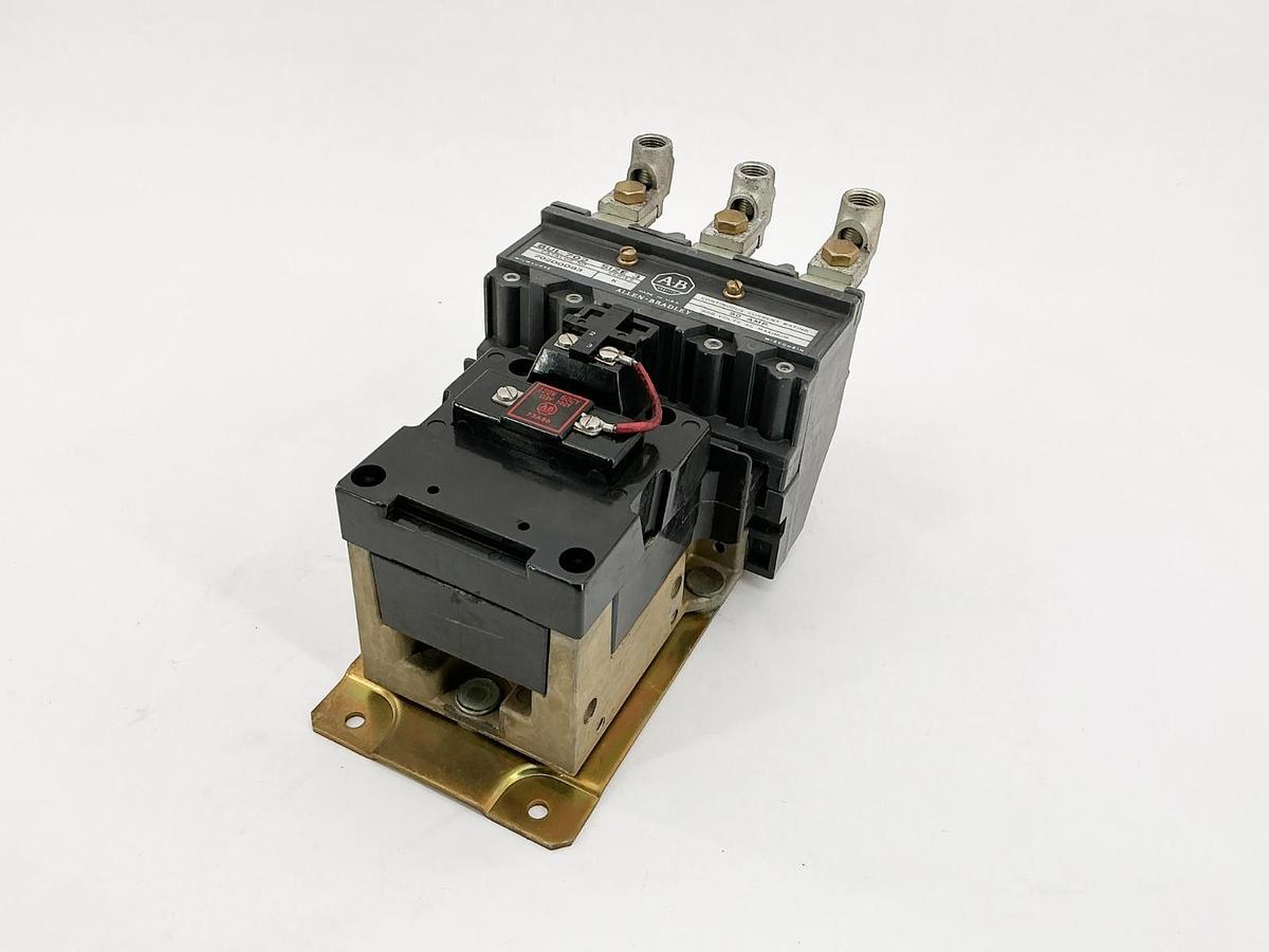 New Allen Bradley 702-DOD93 AC Contactor 3P 90A 600V 50/60Hz Ser.K - No Box