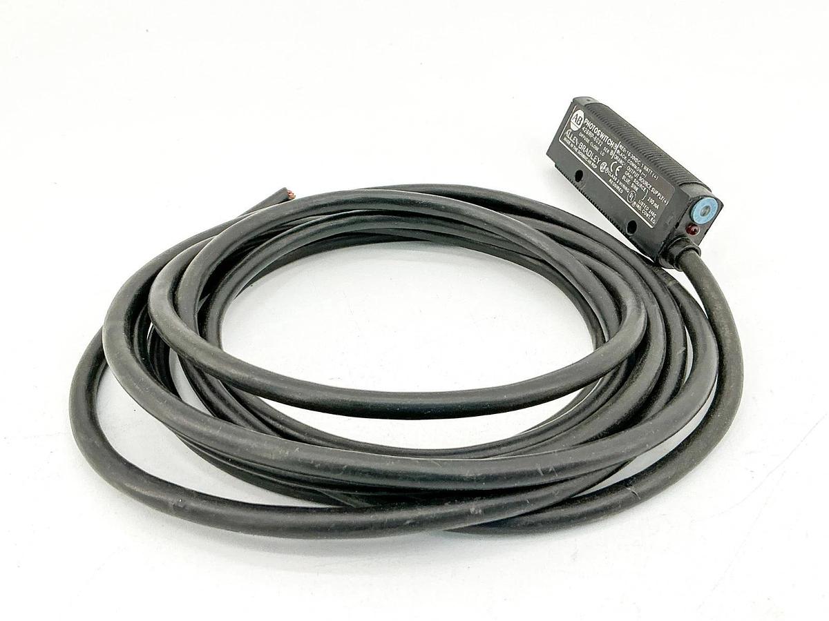 Used Allen Bradley 42SRP-6032 Photoswitch Sensor 10-30VDC 1W Ser.B - No Box