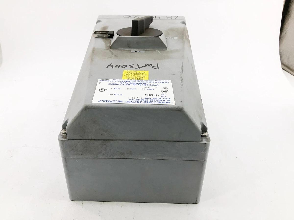 Used Eaton Crouse-Hinds CSR33542 Interlocked Arktite Receptacle (For Parts Only)