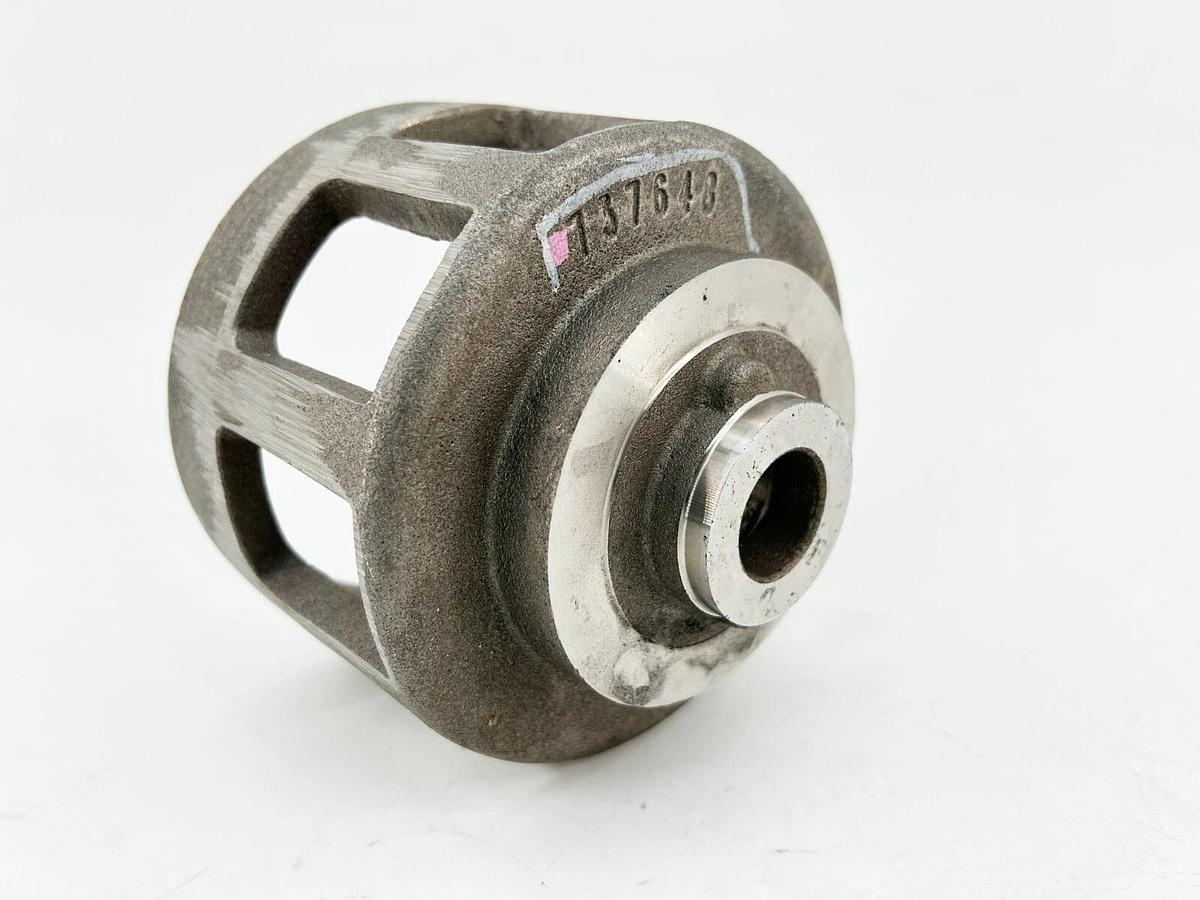 New Wheelabrator 737648 Impeller 8 Blade - No Box