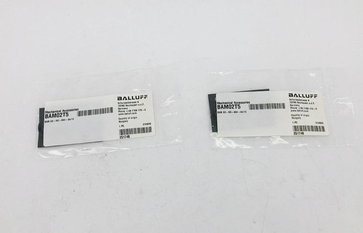 Lot of 2 New Balluff BAM02T5 Mechanical Switch Accessories BAM SE-NS-004-04/12