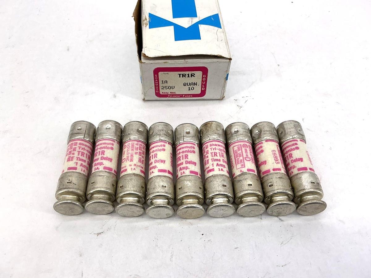 Lot of 9 New Gould Shawmut TR1R Tri-Onic Class RK5 Fuse 1A 250V