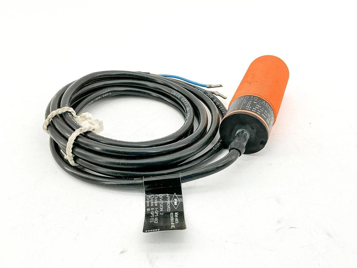New IFM II-2010-ABOA/RT Inductive Sensor 250V 100mA 110270 - No Box