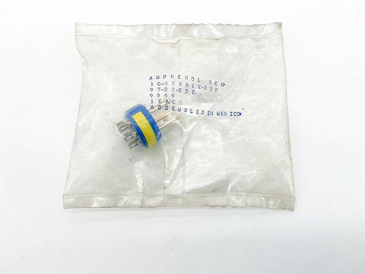 New Amphenol 10-825812-23P Receptacle Male Insert 97-22-23P