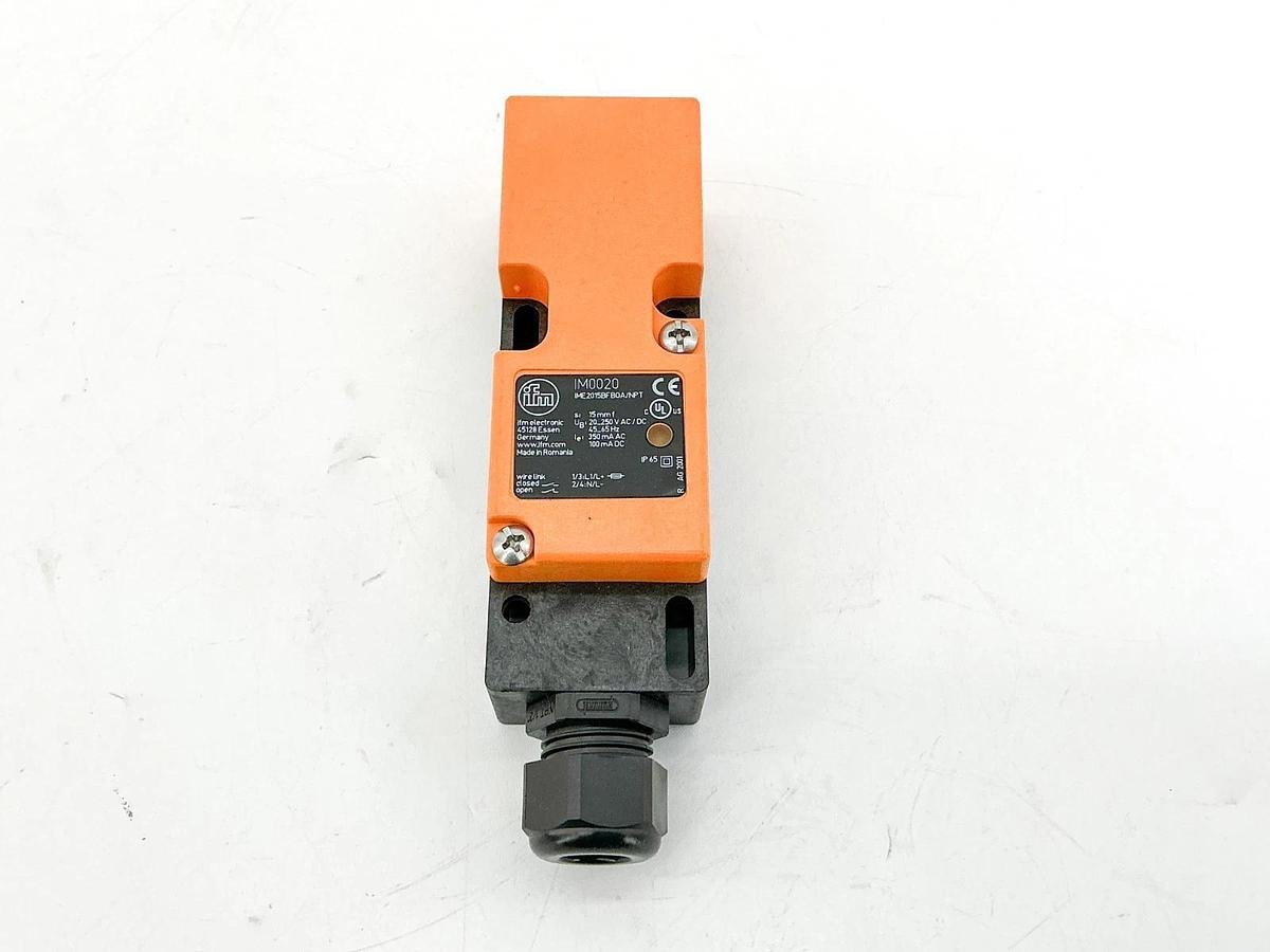 New IFM IME2015BFBOA/NPT/RT Proximity Switch 250V 15mm IM0020