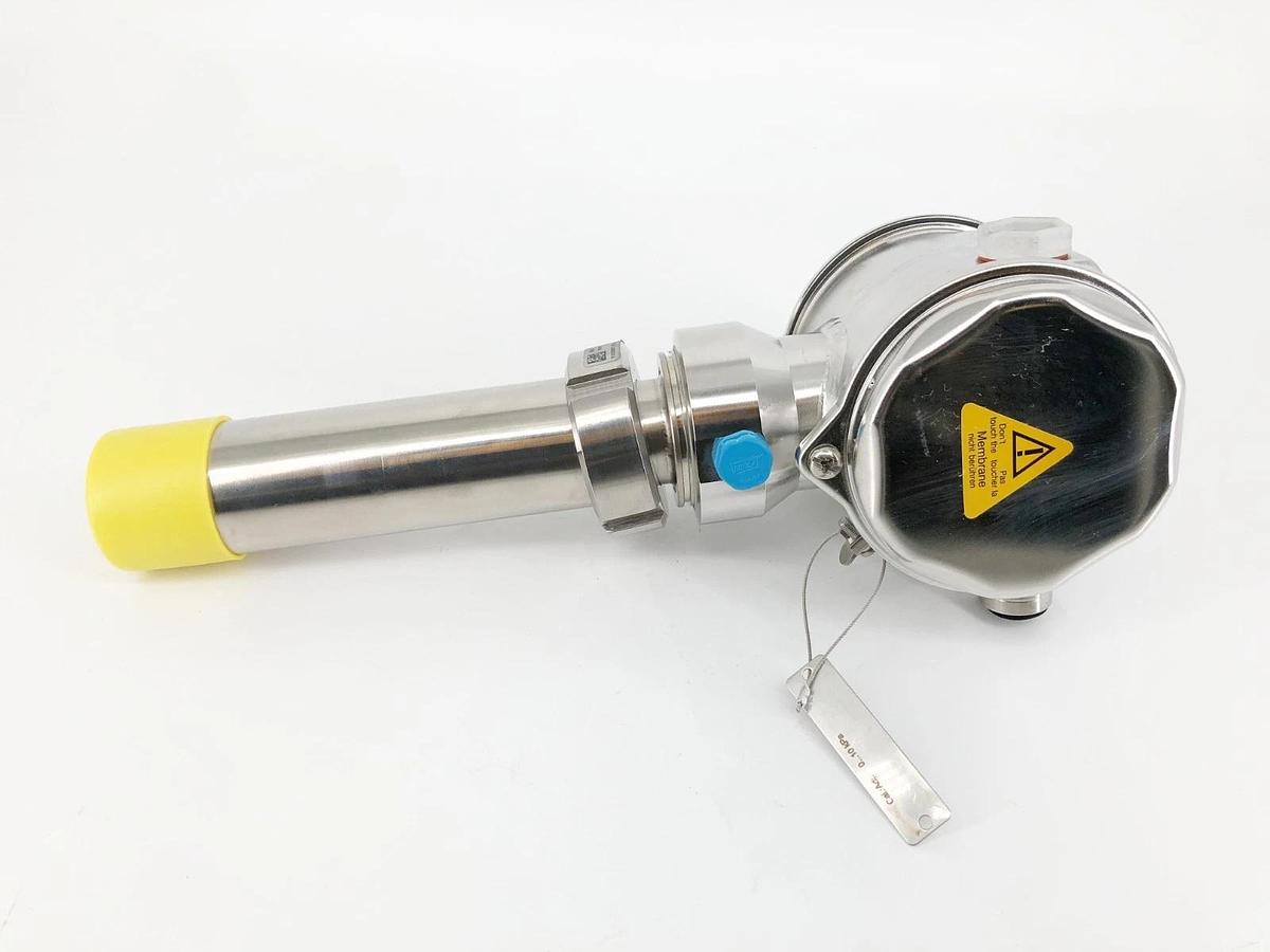 New Endress + Hauser Deltapilot S Pressure Transmitter FMB70-ABT1CA257CNA