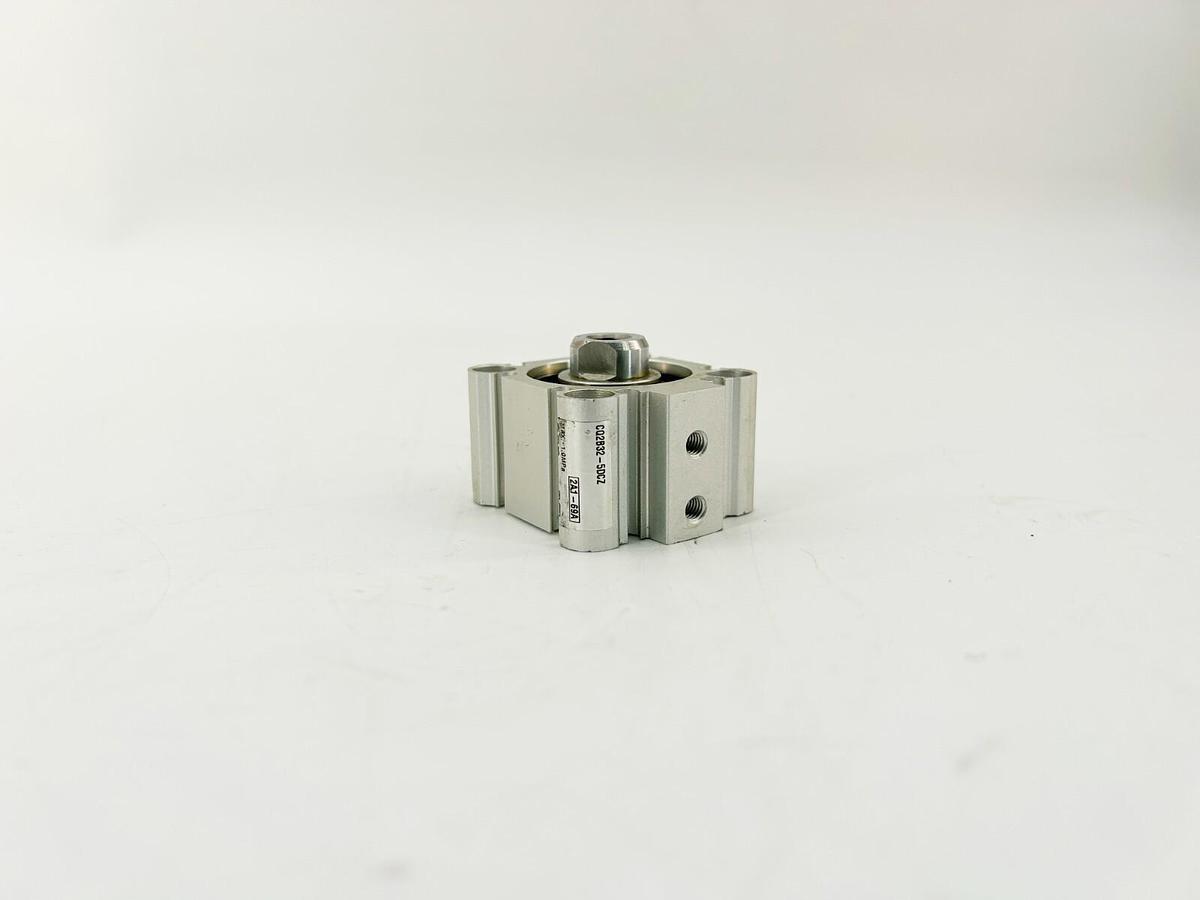 New SMC CQ2B32-5DCZ Compact Cylinder 1.0MP