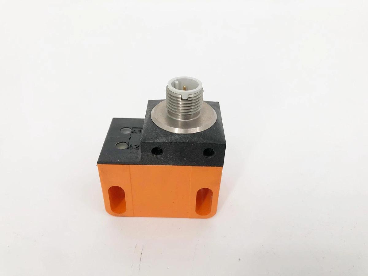 New IFM IN5327 Inductive Proximity Sensor 10-36VDC - No Box