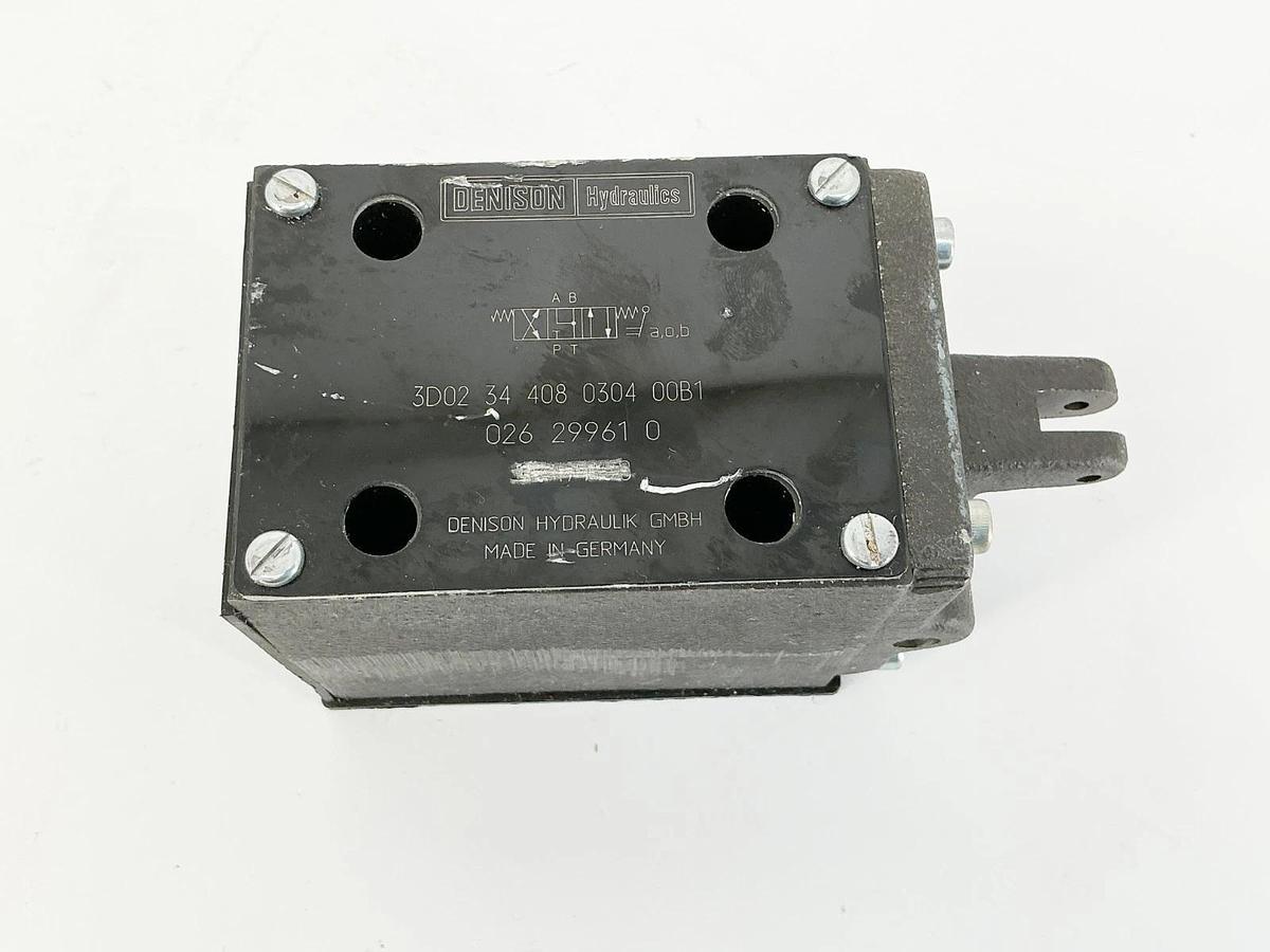 New Denison 3D02 34 408 0304 00B1 Control Valve 026 29961 0 - No Box