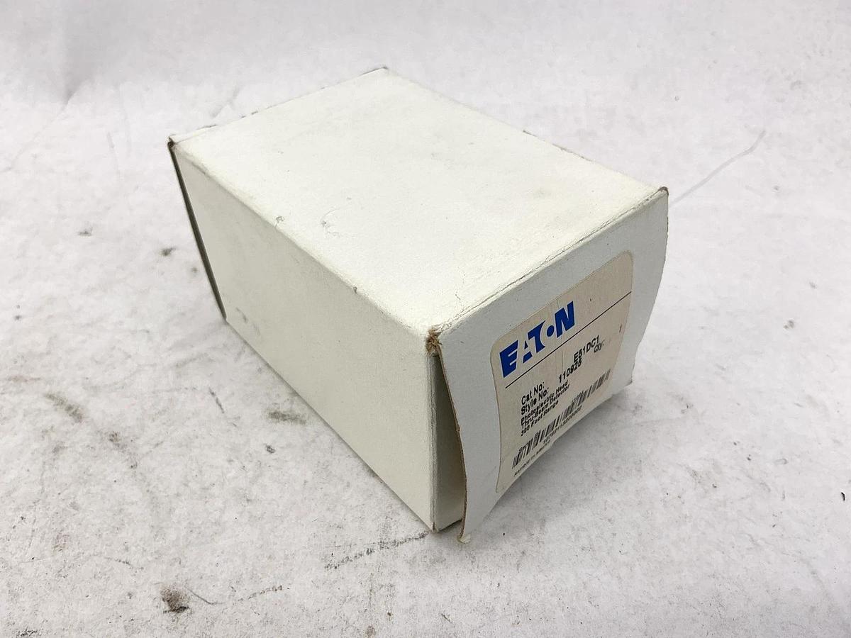 New Eaton E51DC1 Ser B4 Photoelectric Head Thru-Beam Detector 300ft Range