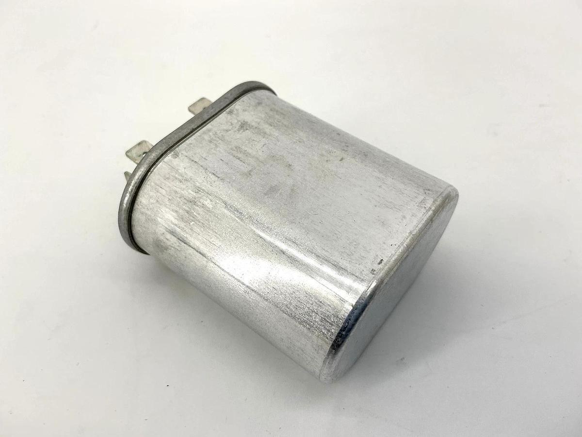 New Beck 14-2840-05 Capacitor 8uF 330VAC 50/60HZ 14284005
