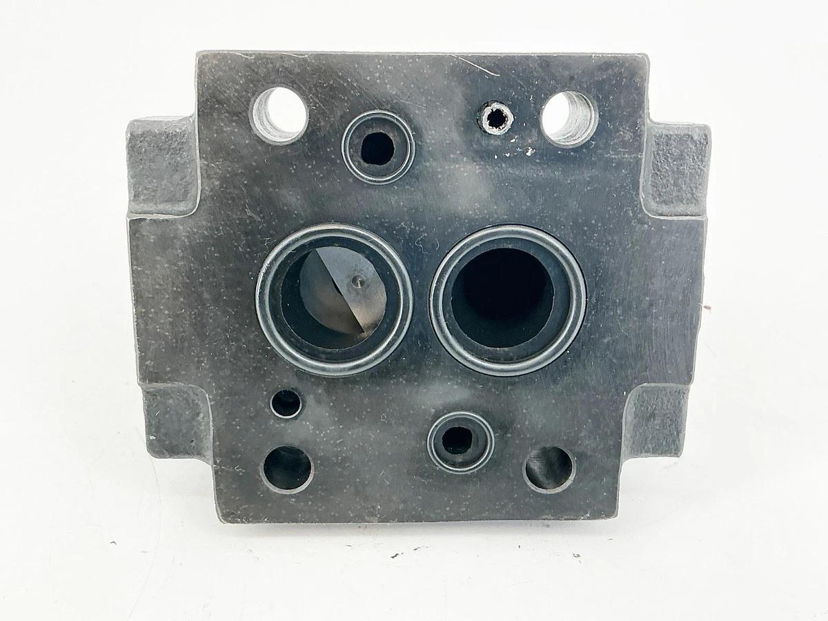 New Denison R4R06-591-11-016-95330-0 Pressure Relief Valve S16-95428-0 - No Box