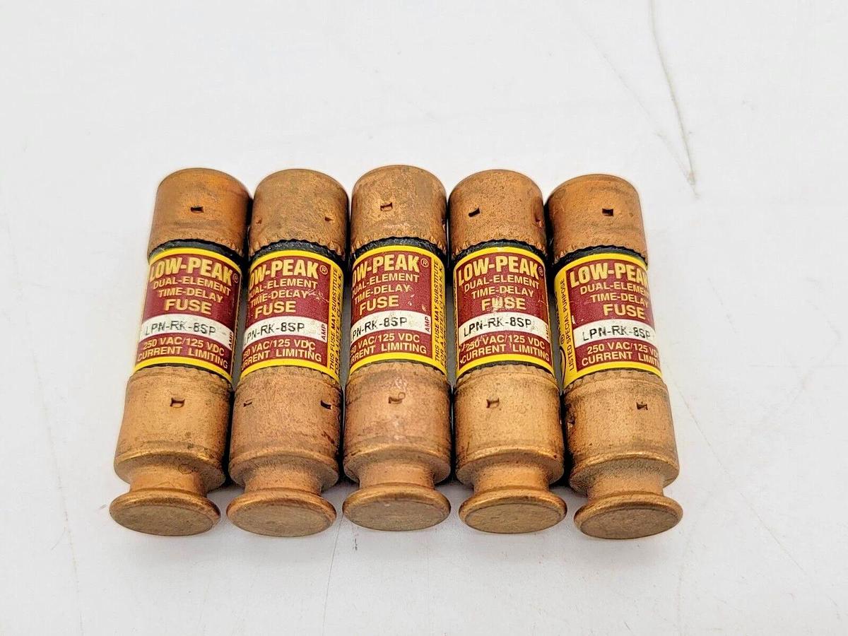 Lot of 5 New Bussmann LPN-RK-8SP Low Peak Fuses 8A