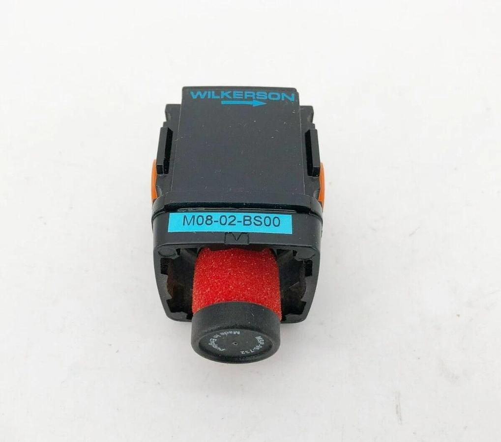 New Wilkerson M08-02-BS00 Coalescing Filter 1/4" NPT 0.5 Micron