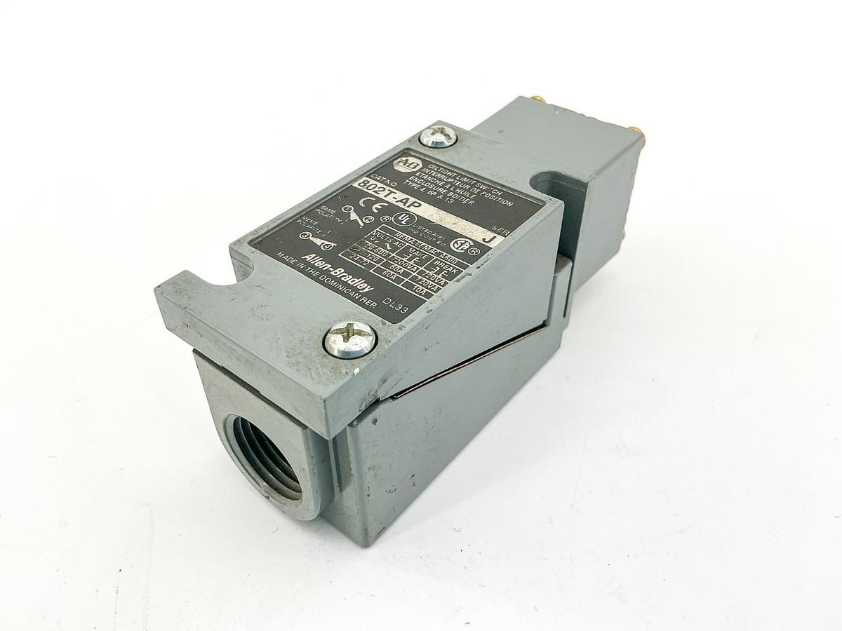 Used Allen Bradley 802T-AP Oiltight Limit Switch 600V Ser.J
