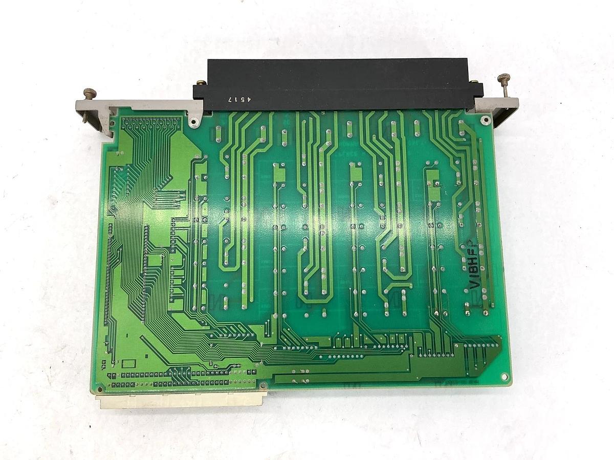 Used Siemens 505-4816 PLC Output Module 16-Point 110/220VAC 50/60HZ 505-4816
