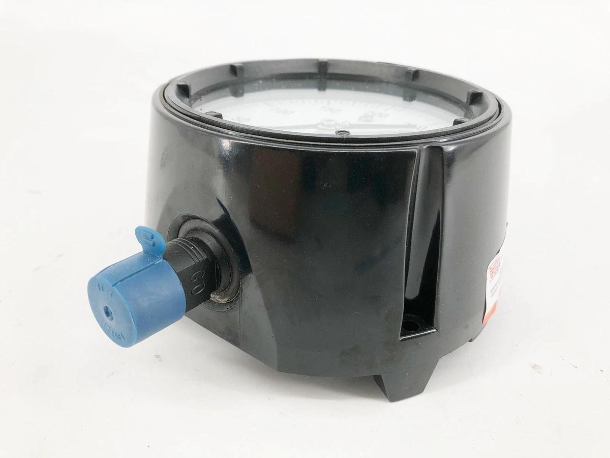 New Ashcroft 45-1279-SS-04L-400# Gauge 4-1/2" 400psi 1/2" LM