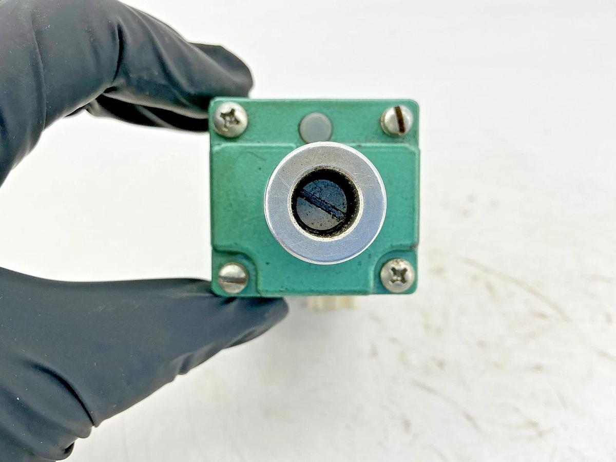 Used Numatics 153SA43AK026K30 Solenoid Valve 150PSIG-Air 0.12A 110/120V 50/60HZ