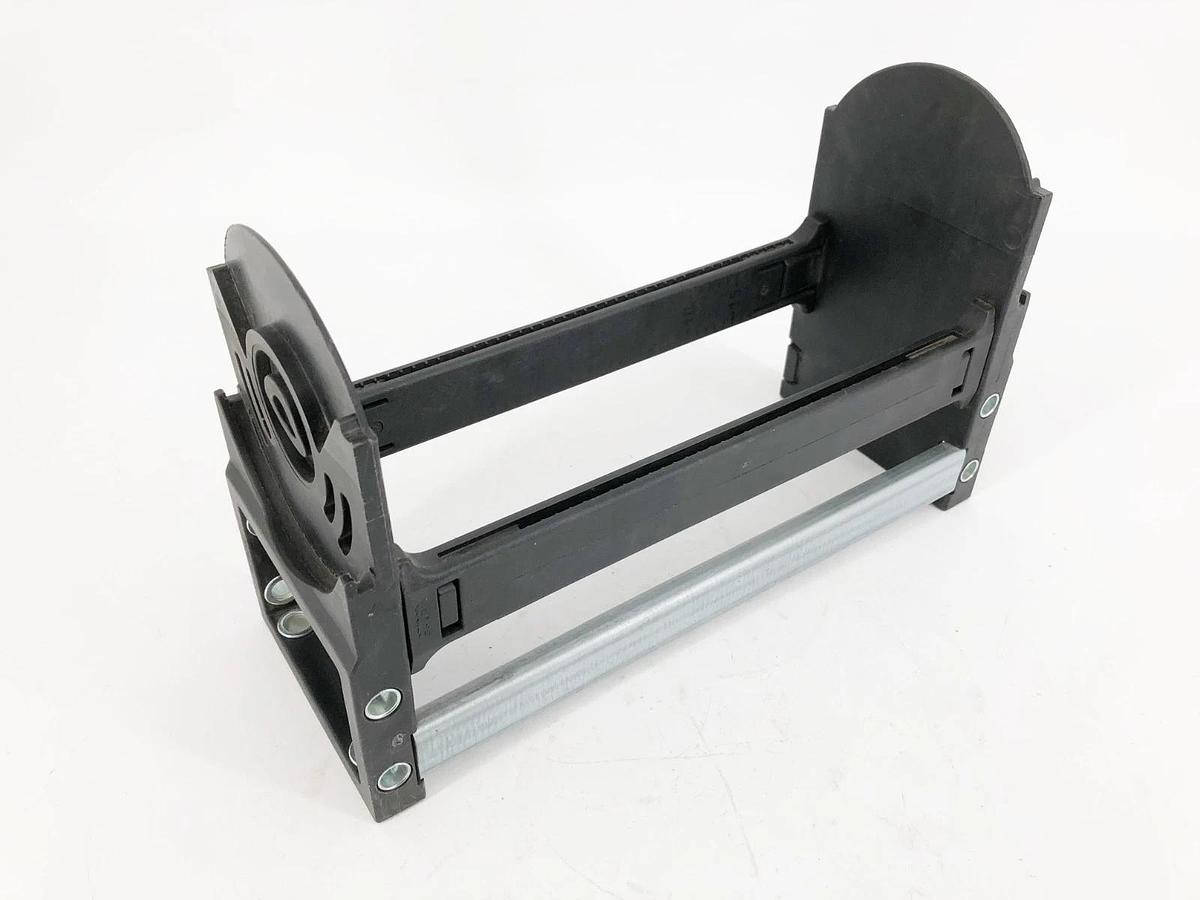 New Igus 151500.20 Tiewrap Mount Bracket - No Box